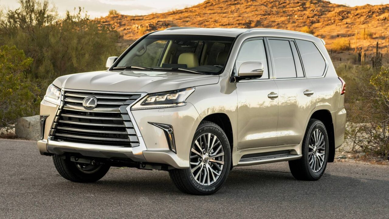 Lexus LX 570 вошел в тройку подержанных премиальных внедорожников —  Автоновости дня