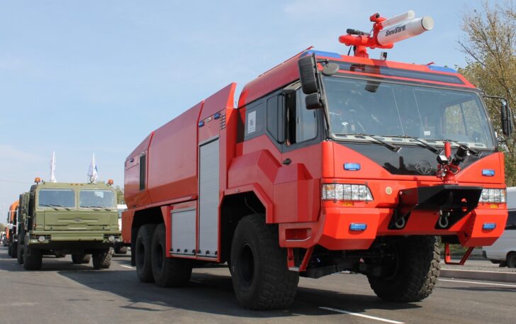 БАЗ представил новый автомобиль для тушения пожаров в аэропортах