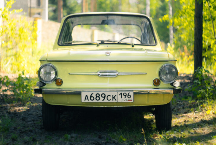 СберАвто: почти треть россиян в юности мечтали о покупке машины советского производства