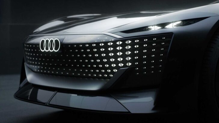 Компания Audi представила финальные тизеры нового электрического концепта Skysphere
