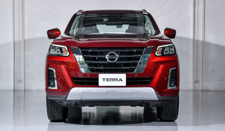 Компания Nissan представила обновленный внедорожник Nissan Terra для рынка Таиланда