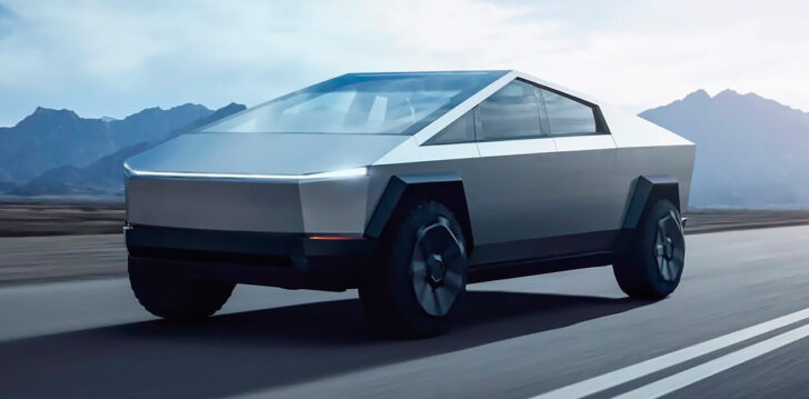 Компания Tesla отложила выпуск пикапа Tesla Cybertruck и спорткара Roadster 2 на 2023 год