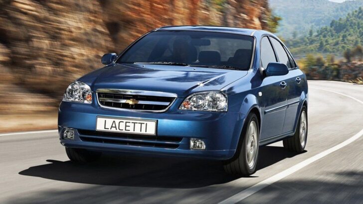 В Россию вернулся седан Chevrolet Lacetti. Сколько он стоит сейчас