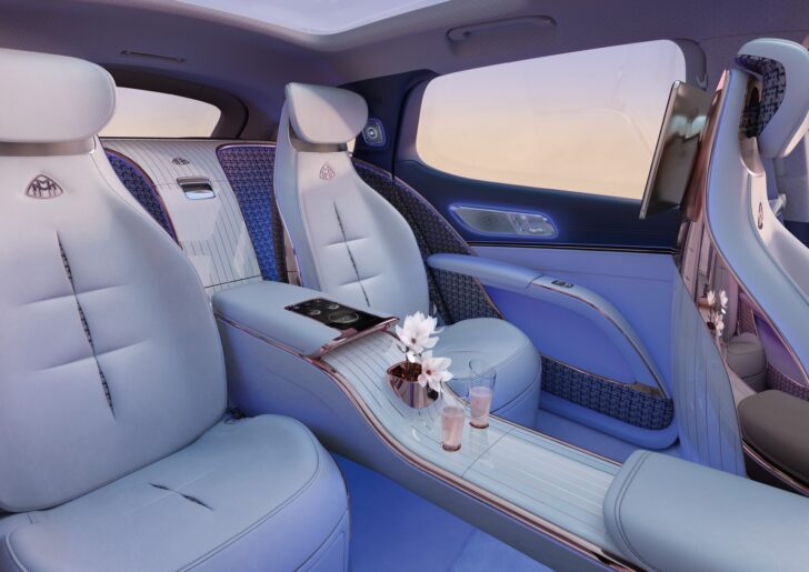 Салон Mercedes-Maybach EQS Concept