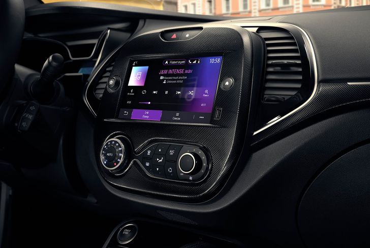 Интерьер Renault Kaptur Intense Интерьер Renault Kaptur Intense