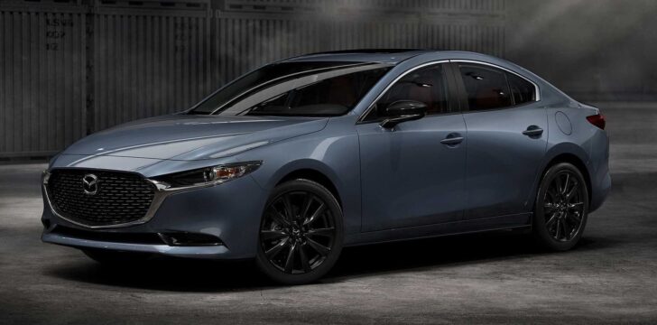 Компания Mazda представила на рынке США обновленную модель Mazda 3 2022 модельного года
