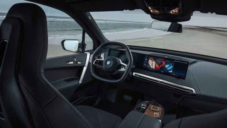 Интерьер BMW iX M60
