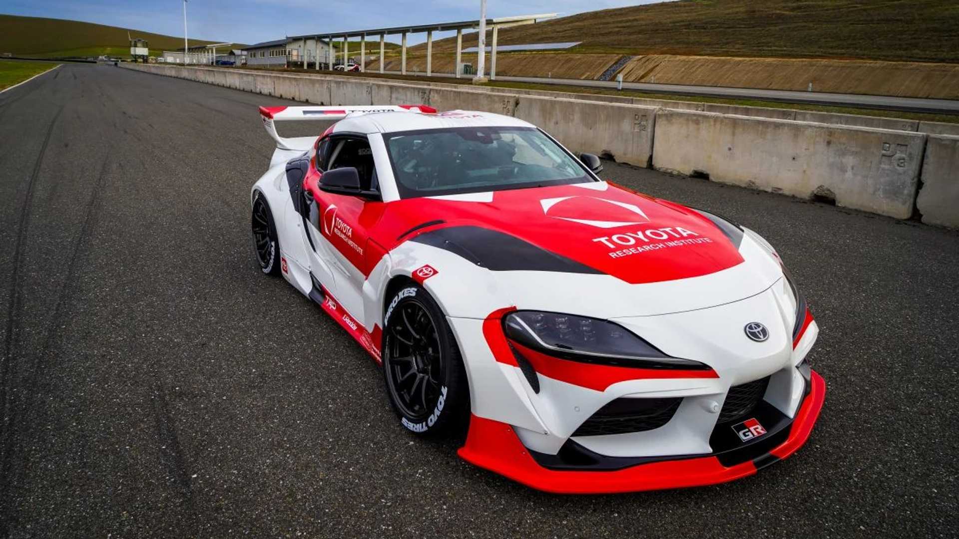 Toyota gr Supra gt300