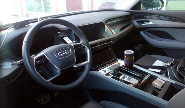 Интерьер Audi Q6. Фото Минпромторг КНР