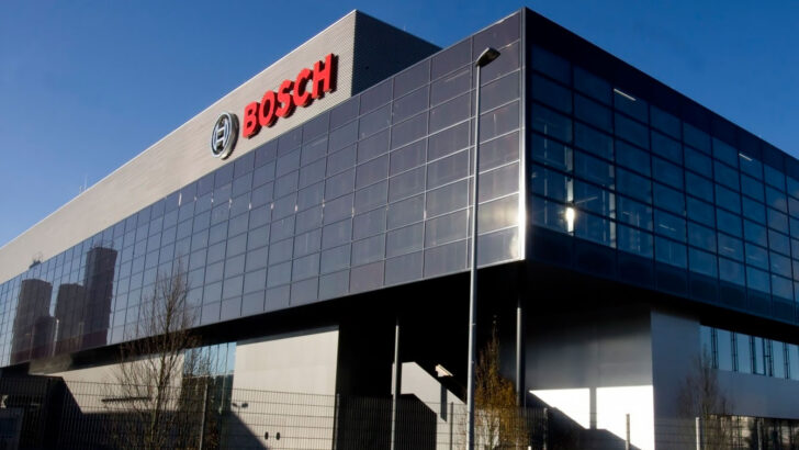 Bosch прекратила поставки автозапчастей в РФ из-за падения рубля и проблем с логистикой