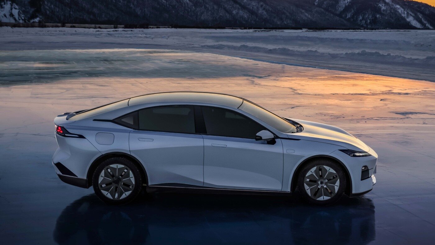Changan представил новый экологичный седан: пока только для Китая - Автоновости 