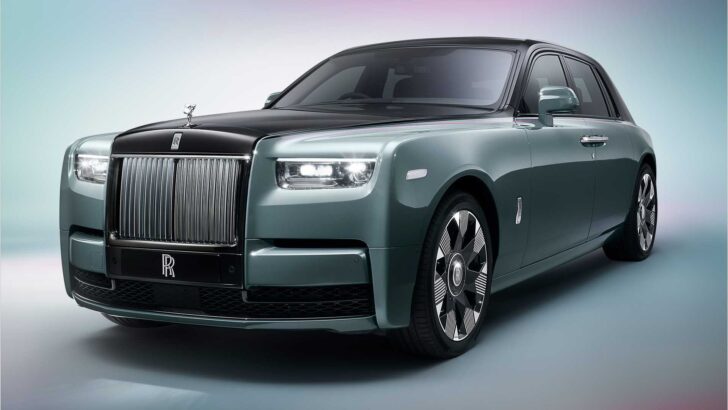 Rolls Royce Phantom. Фото Rolls-Royce