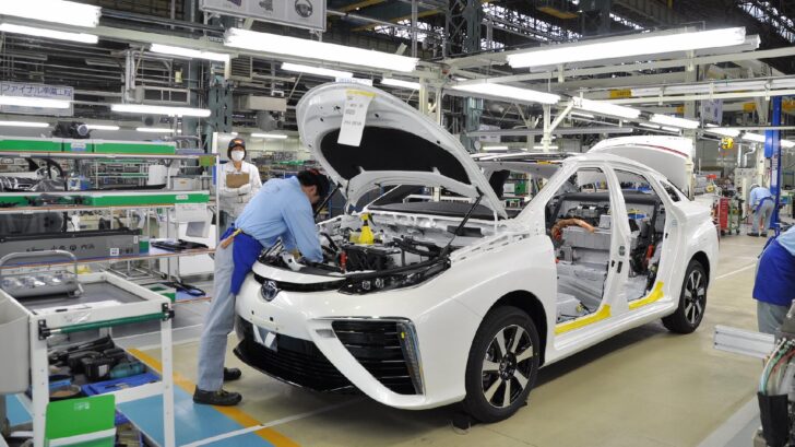 Компания Toyota сорвала план производства автомобилей в апреле 2022 года