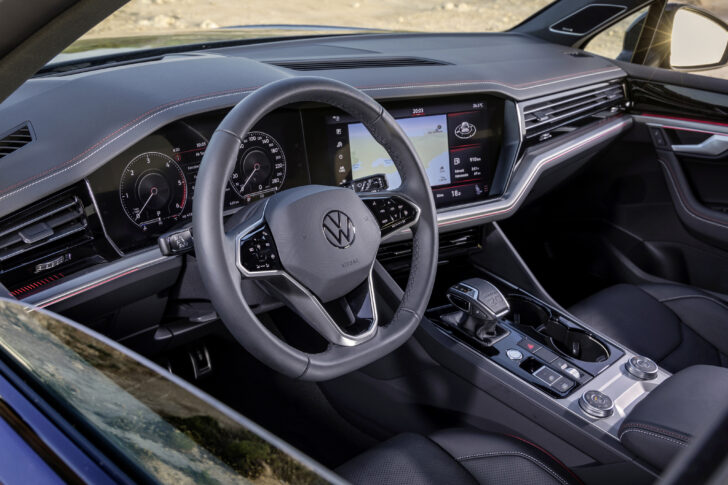 Интерьер Volkswagen Touareg Edition 20