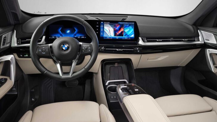 Интерьер BMW X1