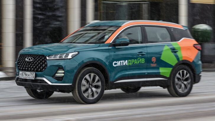Эксперты: таксопарки и каршеринг в России продолжат пополняться китайскими автомобилями
