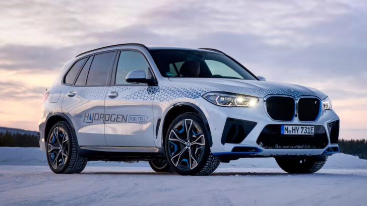 Компания BMW планирует начать производство автомобилей на водороде до 2030 года