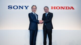 Руководители Sony и Honda объявляют о сотрудничество. Стоп-кадр видео на YouTube-канале Sony