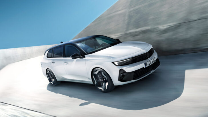 Opel запускает продажи нового плагин-гибридного универсала Opel Astra Sports Tourer GSe
