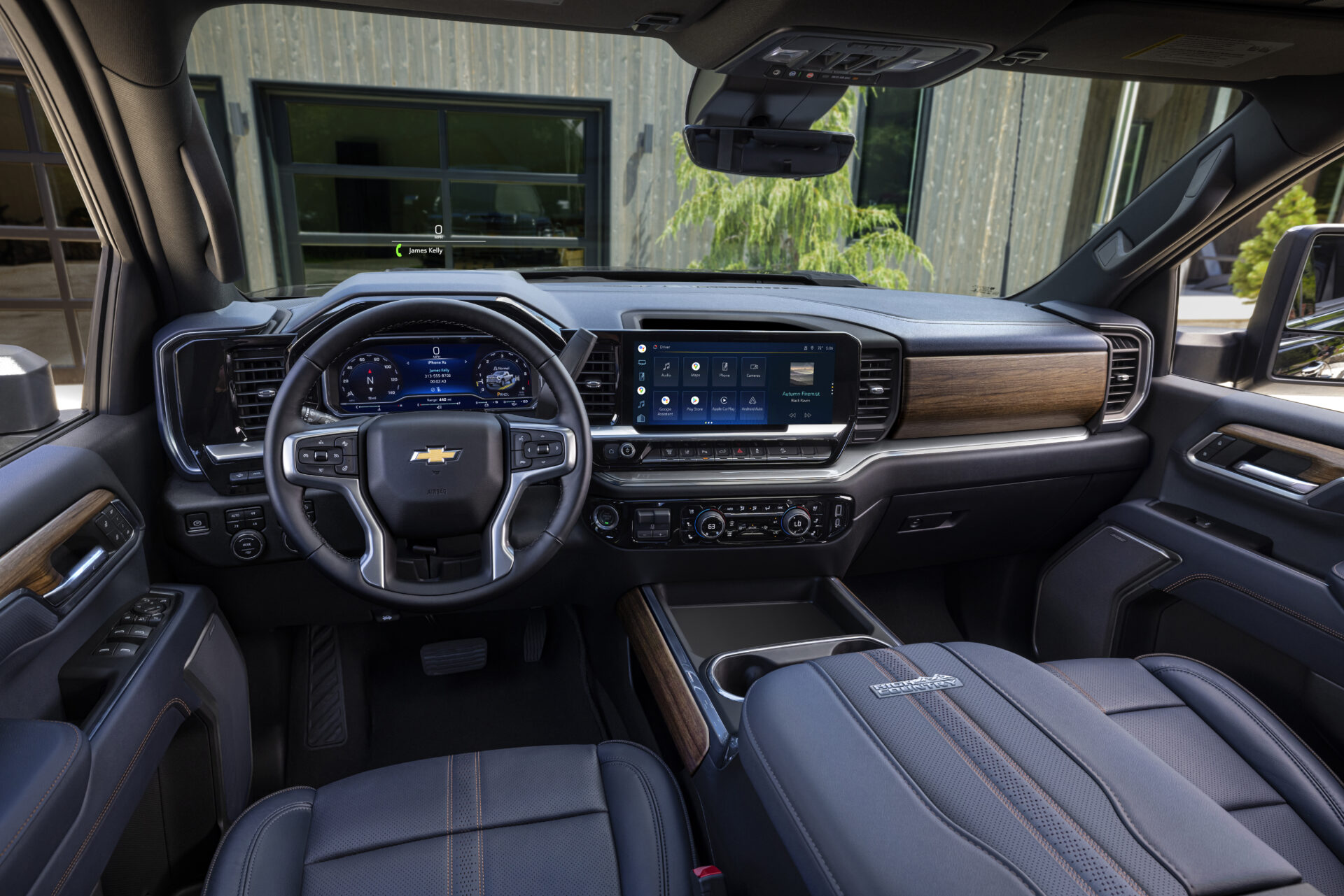 Chevrolet Silverado 1500 Interior