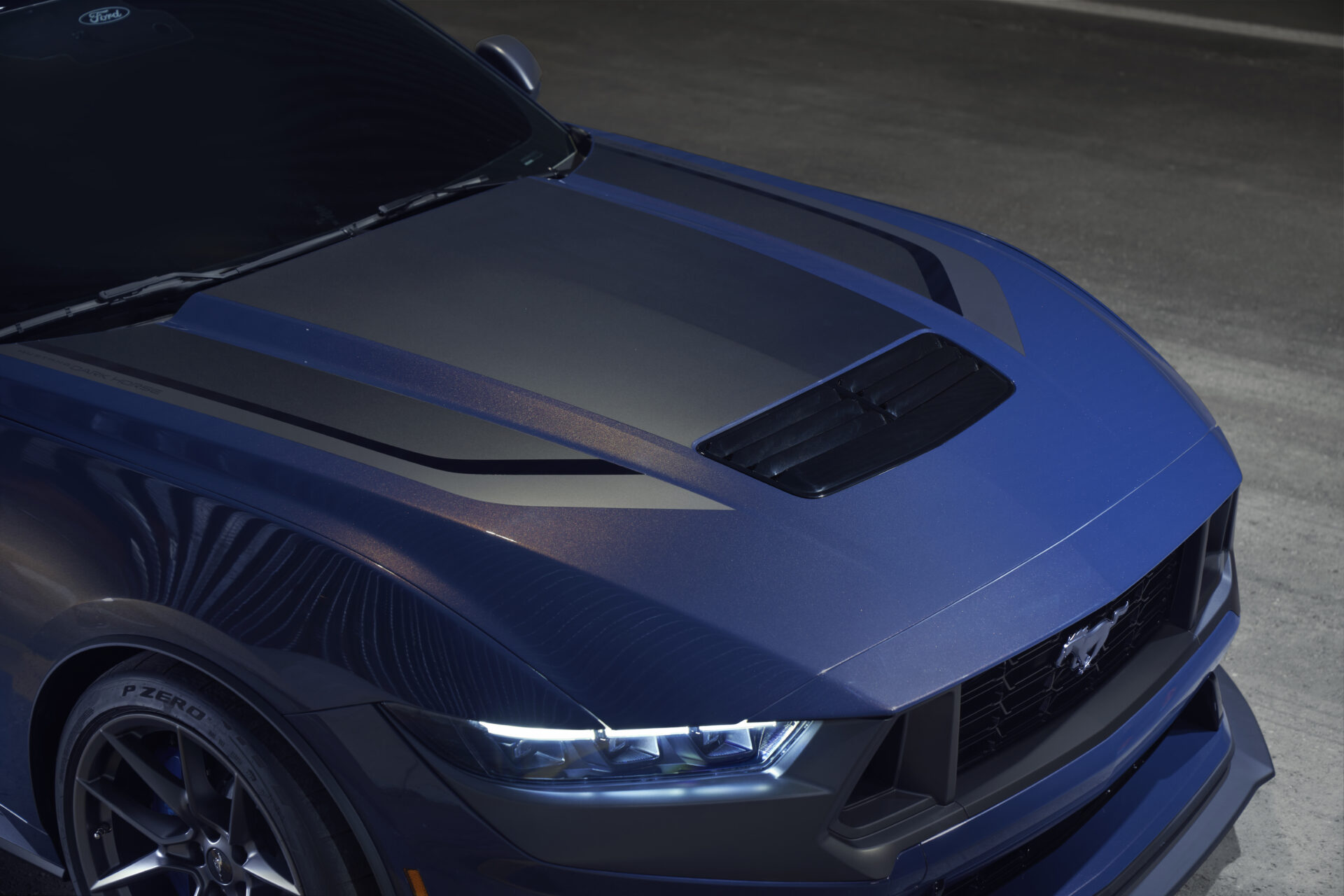 Mustang Dark Horse 2023