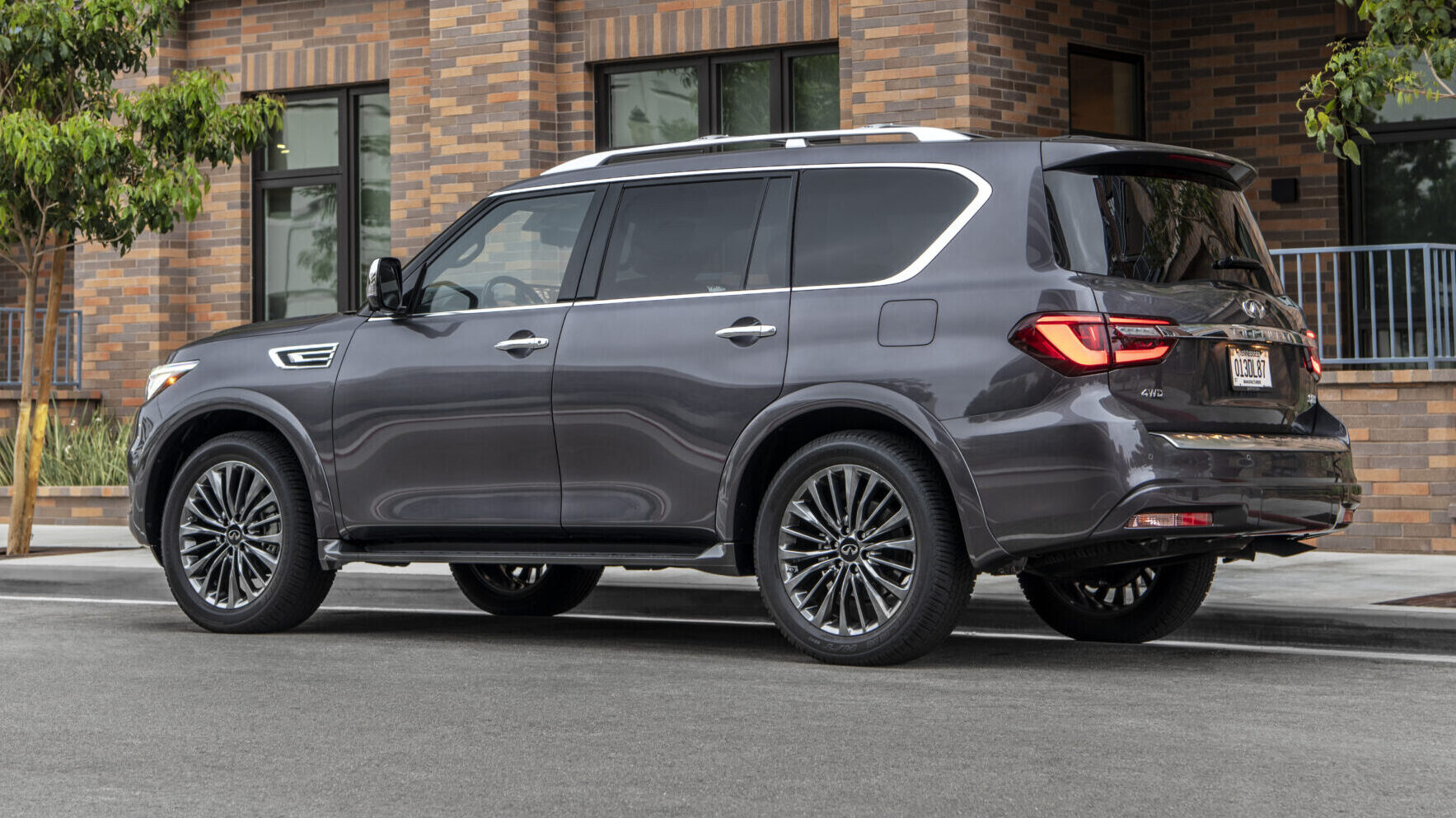 Infiniti qx80 2018