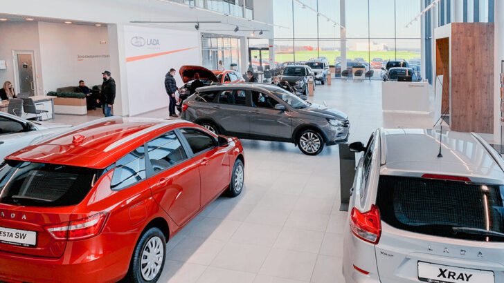 Дефицитные автомобили LADA в Беларуси стали доступны по «специальным ценам»