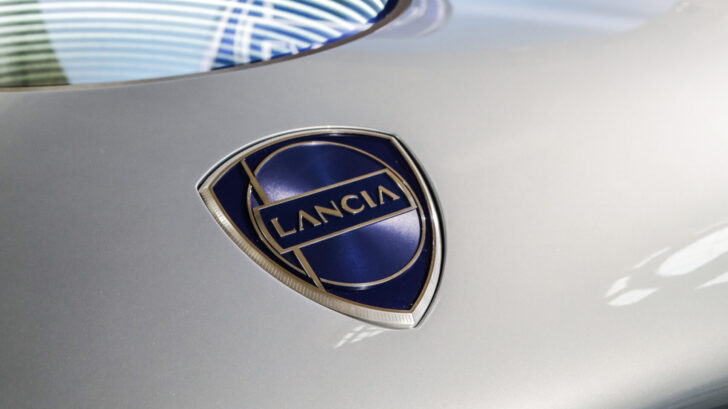 Новый логотип Lancia
