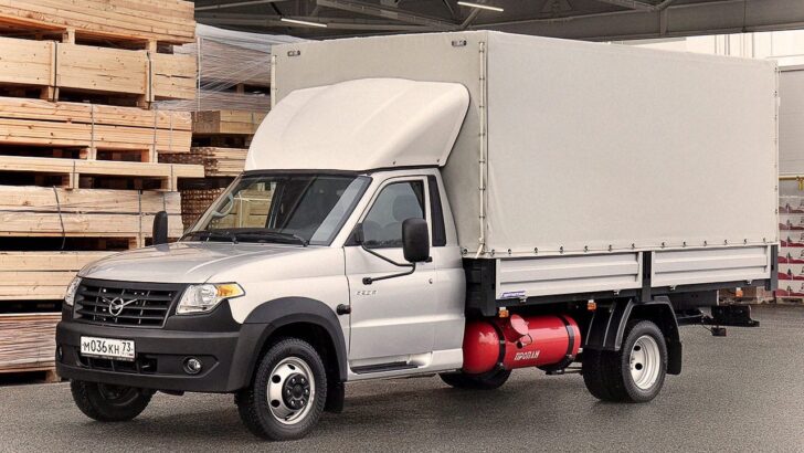 УАЗ вернул в продажу грузовики «Профи» с европлатформой: известна цена с упрощенной версией
