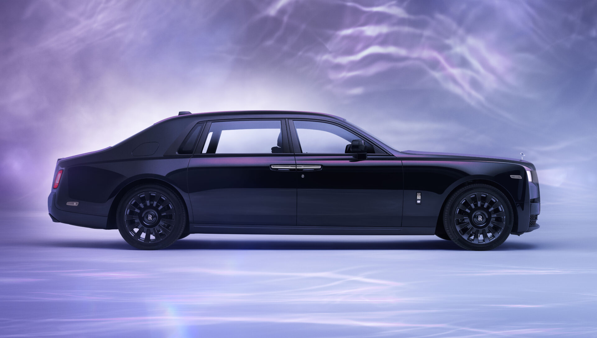 Электромобиль Rolls Royce Фантом 102е