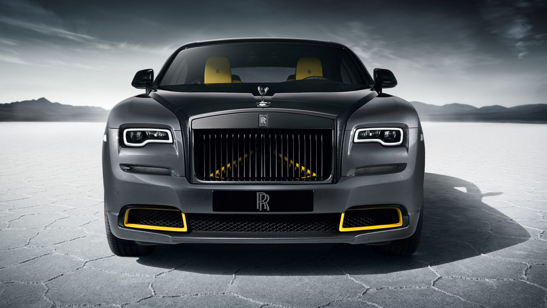 rolls royce wraith интерьер