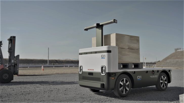 Honda показала возможности беспилотного грузового челнока AWV третьего поколения