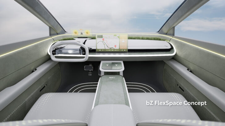 Интерьер Toyota bZ FlexSpace