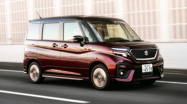 В России начали продавать японские минивэны Suzuki по цене LADA Granta