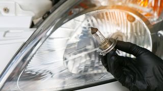 Лампа головного света