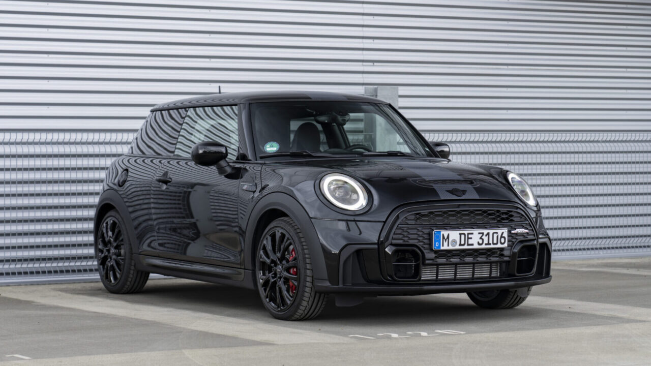 Хэтчбек MINI John Cooper Works получил новую лимитированную версию 1to6  Edition — Автоновости дня