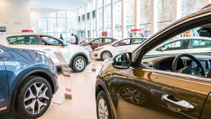Найдены два способа, позволяющих снизить цены на автомобили на 400 тысяч рублей