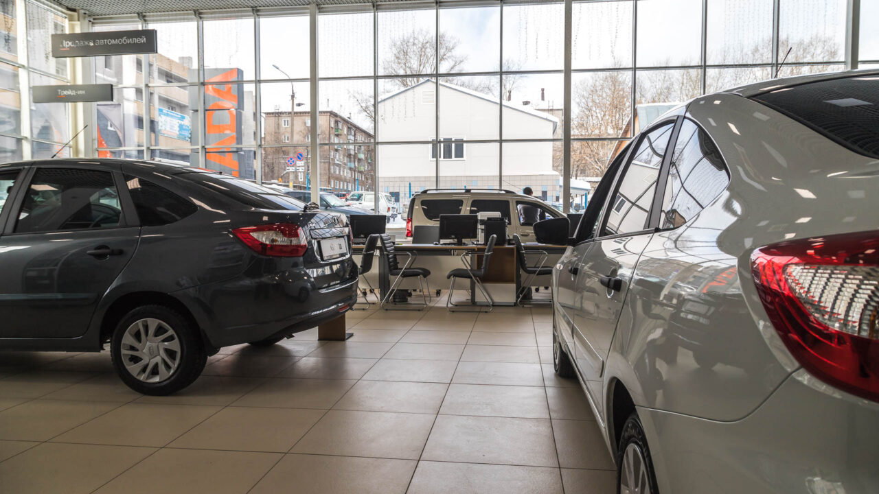 Назван реальный ценник самой дешевой LADA в России — Автоновости дня