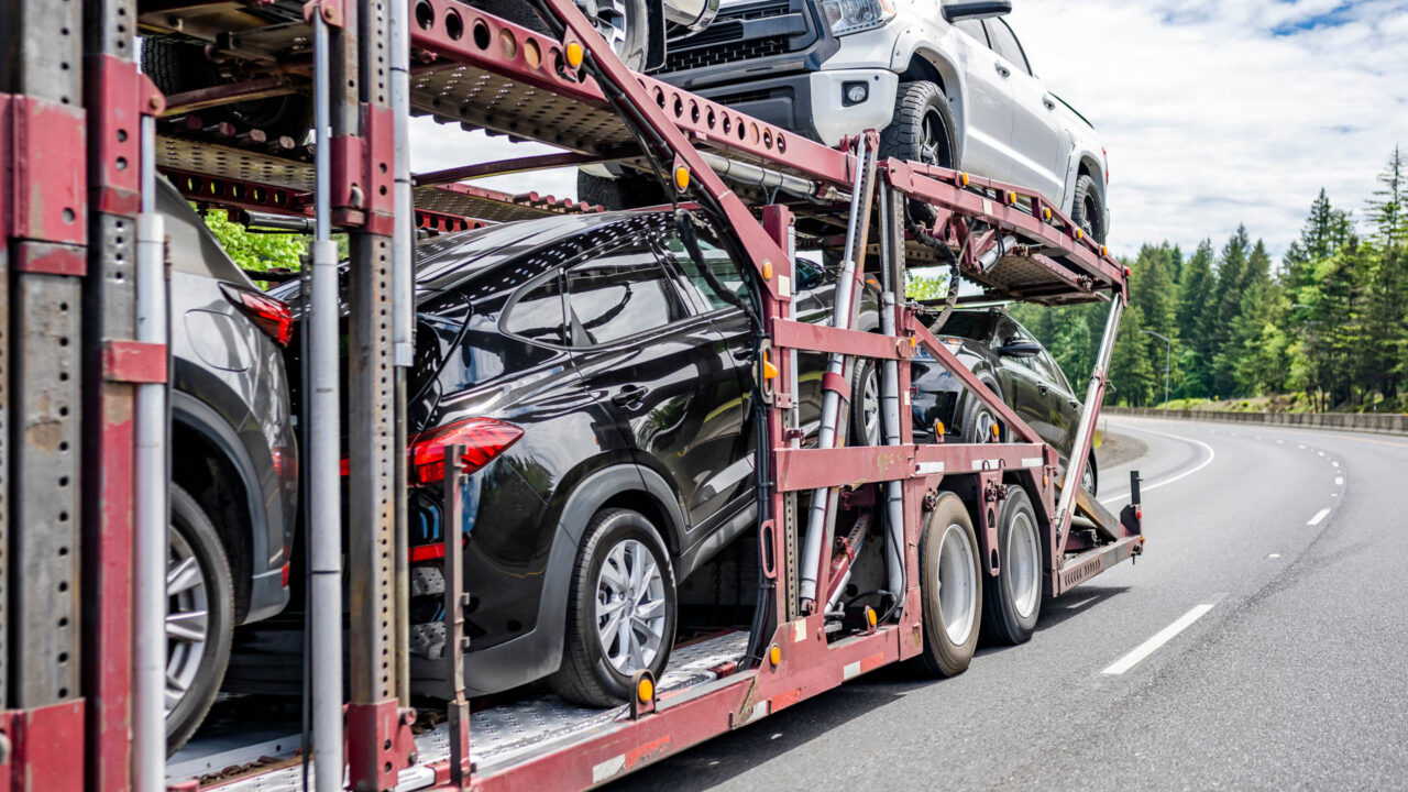 В России резко подорожают автомобили. Какие машины ждет рост цен —  Автоновости дня