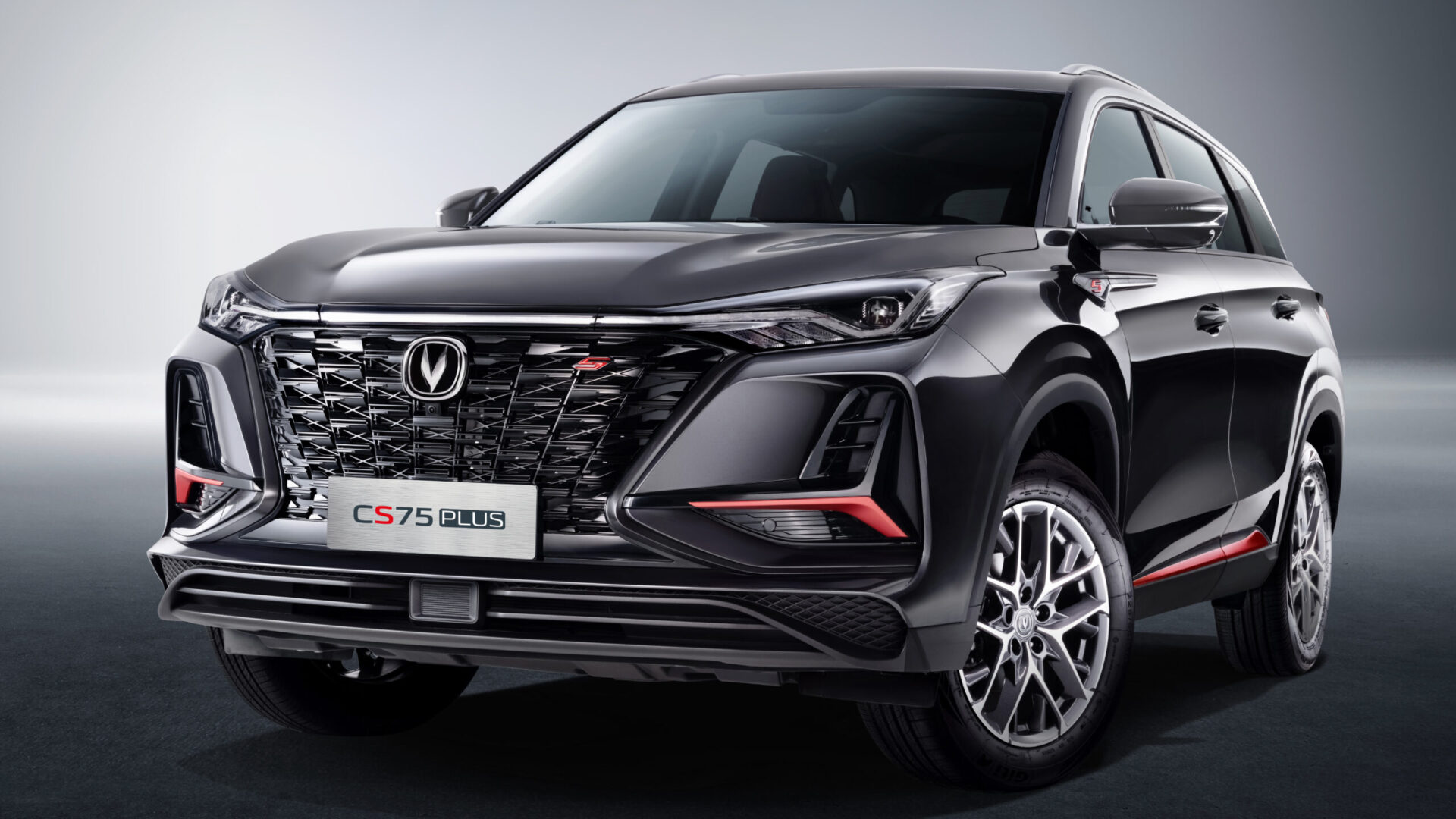 Новый changan cs75 plus