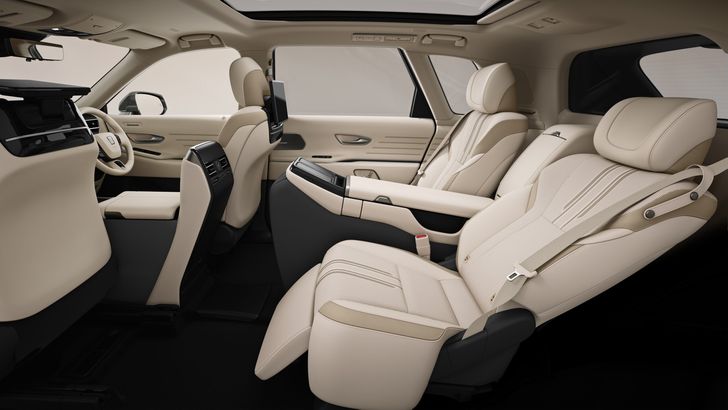Интерьер Toyota Century