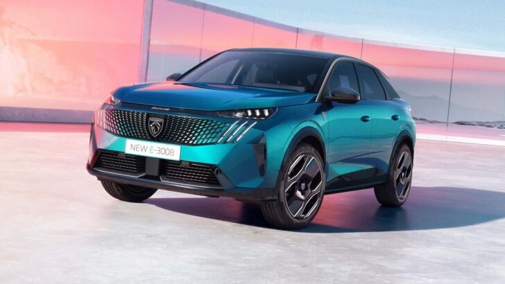 Peugeot представил новое кросс-купе, способное проезжать на электричестве до 700 километров