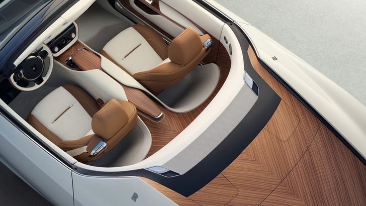 Rolls-Royce Arcadia Droptail Rolls-Royce Arcadia Droptail