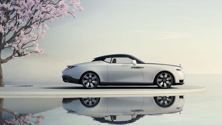 Rolls-Royce Arcadia Droptail Rolls-Royce Arcadia Droptail
