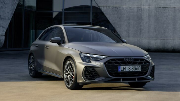 Представлен 333-сильный Audi S3 2025. Сколько он стоит