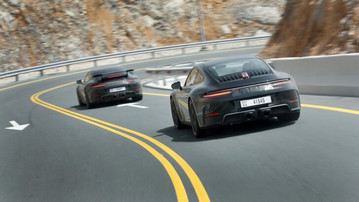 Названа официальная дата выхода первого гибридного Porsche 911