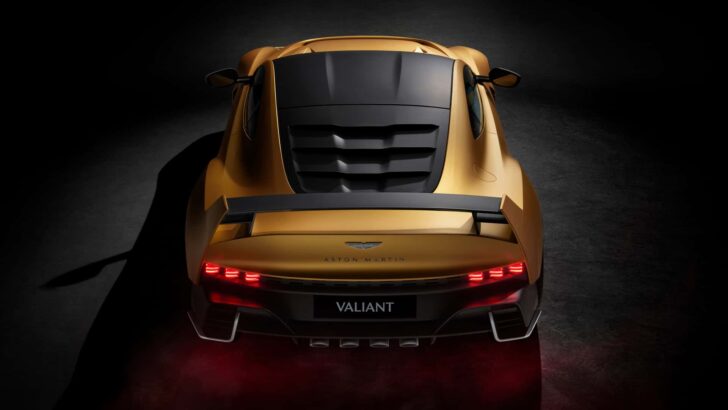 Aston Martin представил 735-сильный суперкар Valiant с кузовом из углеволокна