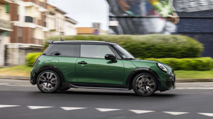 MINI Cooper S John Cooper Works Trim