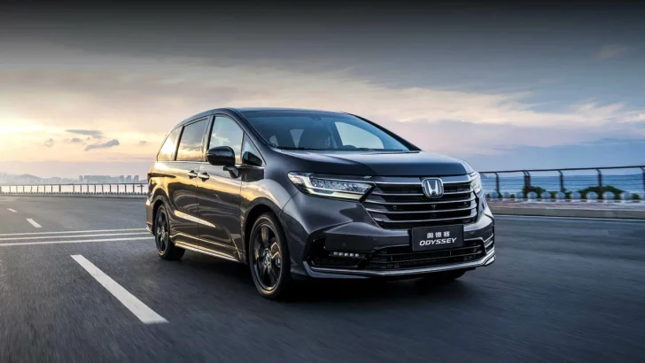 Honda Odyssey вернулась на российский рынок. Цена модели уже известна