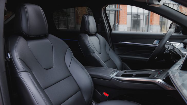 Интерьер Haval F7x